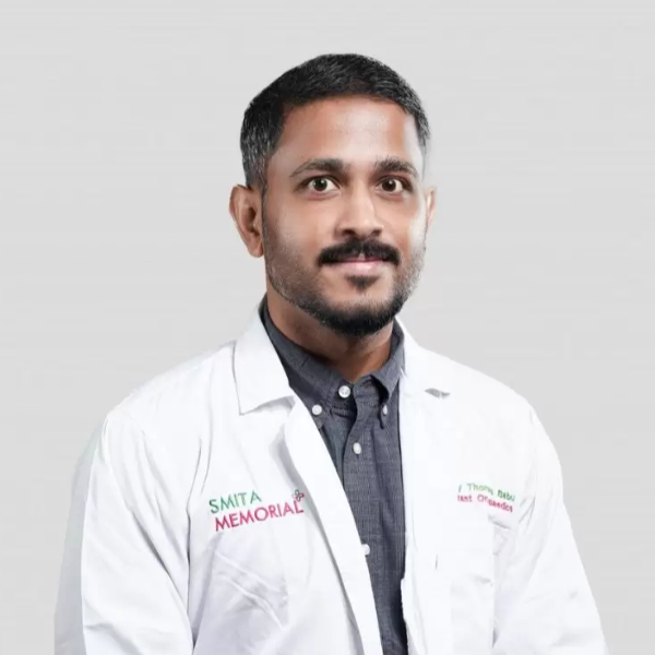 Dr. Abey Thomas Babu, Orthopaedic Surgeon at Smita Memorial Hospital, Thodupuzha