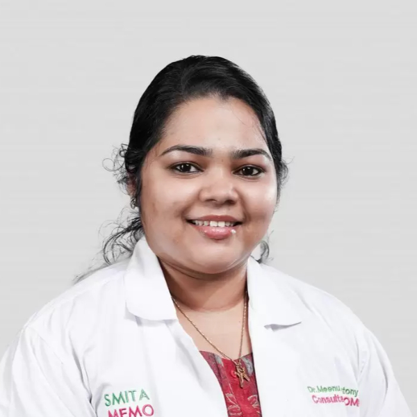 Dr. Meenu Antony, Consultant Oral & Maxillofacial Surgeon at Smita Memorial Hospital, Thodupuzha