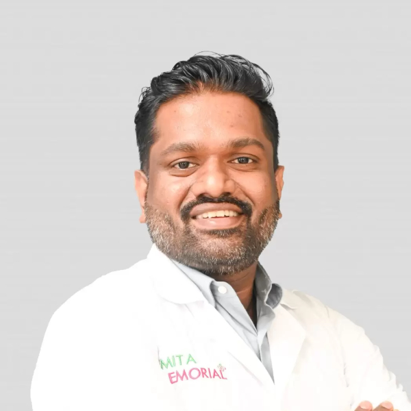 Dr. Vinayak Nandhanan, Respiratory Medicine And Tuberculosis at Smita Memorial Hospital, Thodupuzha
